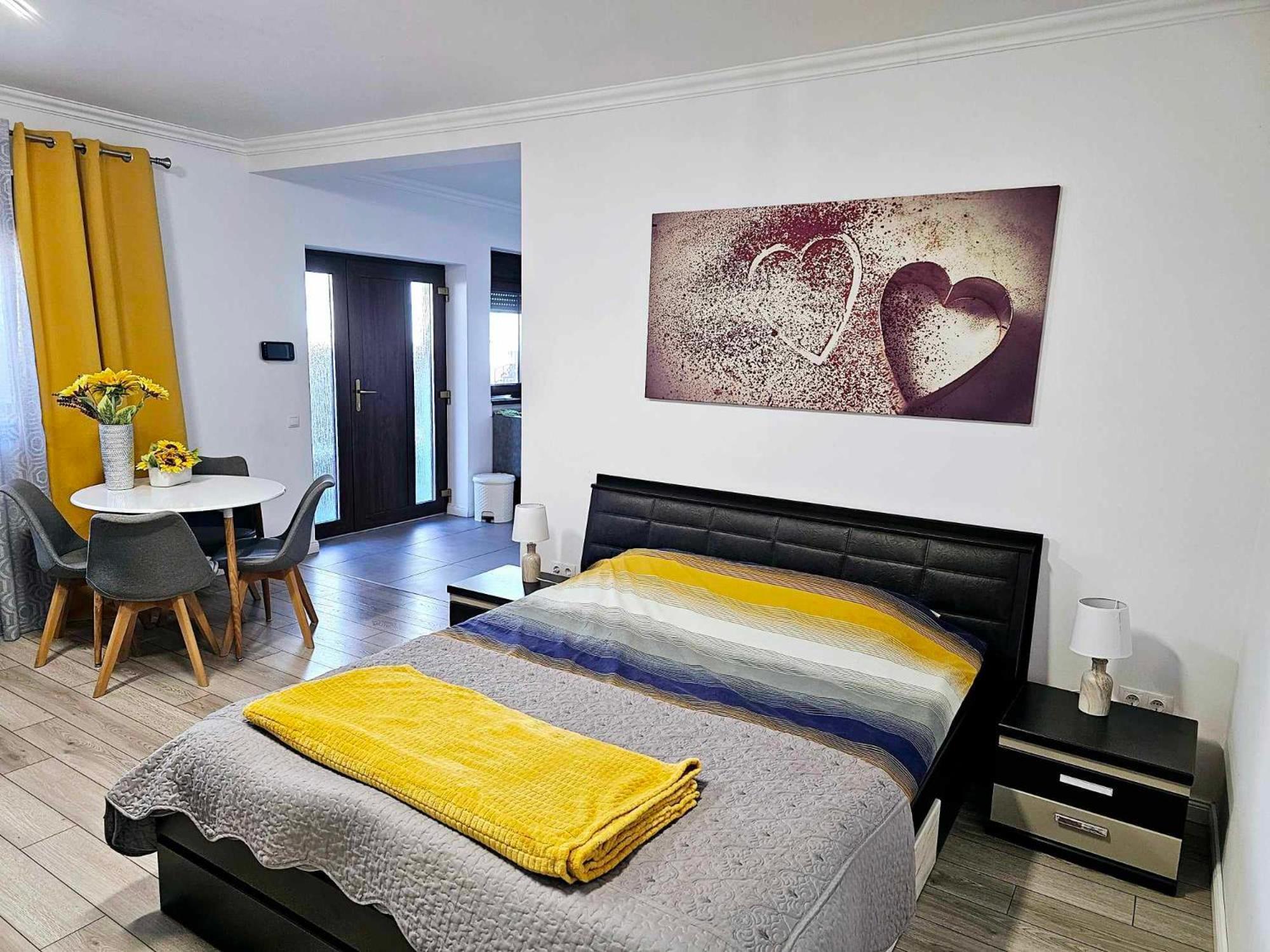 Concept Urban Appartement Mediaş Buitenkant foto